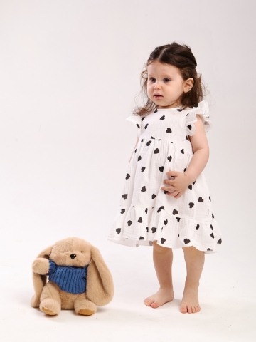 342-ЧС. Платье детское из муслина, хлопок 100%, чёрное сердце, р. 74,80,86,92