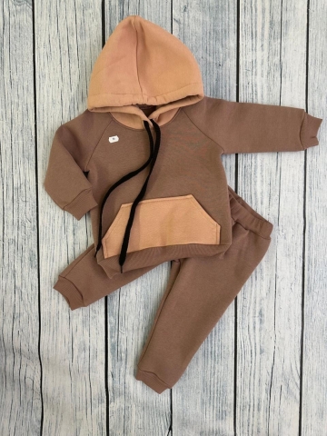 Купить оптом 296-РАЗ. Худи +Брюки детские, хлопок 65%, 35%  ПЭ, 3-х нитка (начес) разноцветный 80,86,92 в Бердске