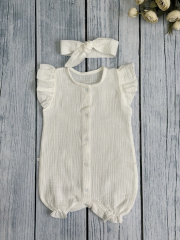 Купить оптом 341-МО. Песочник с повязкой для девочки из муслина, хлопок 100%, р 62,68,74,80 молочный в Бердске